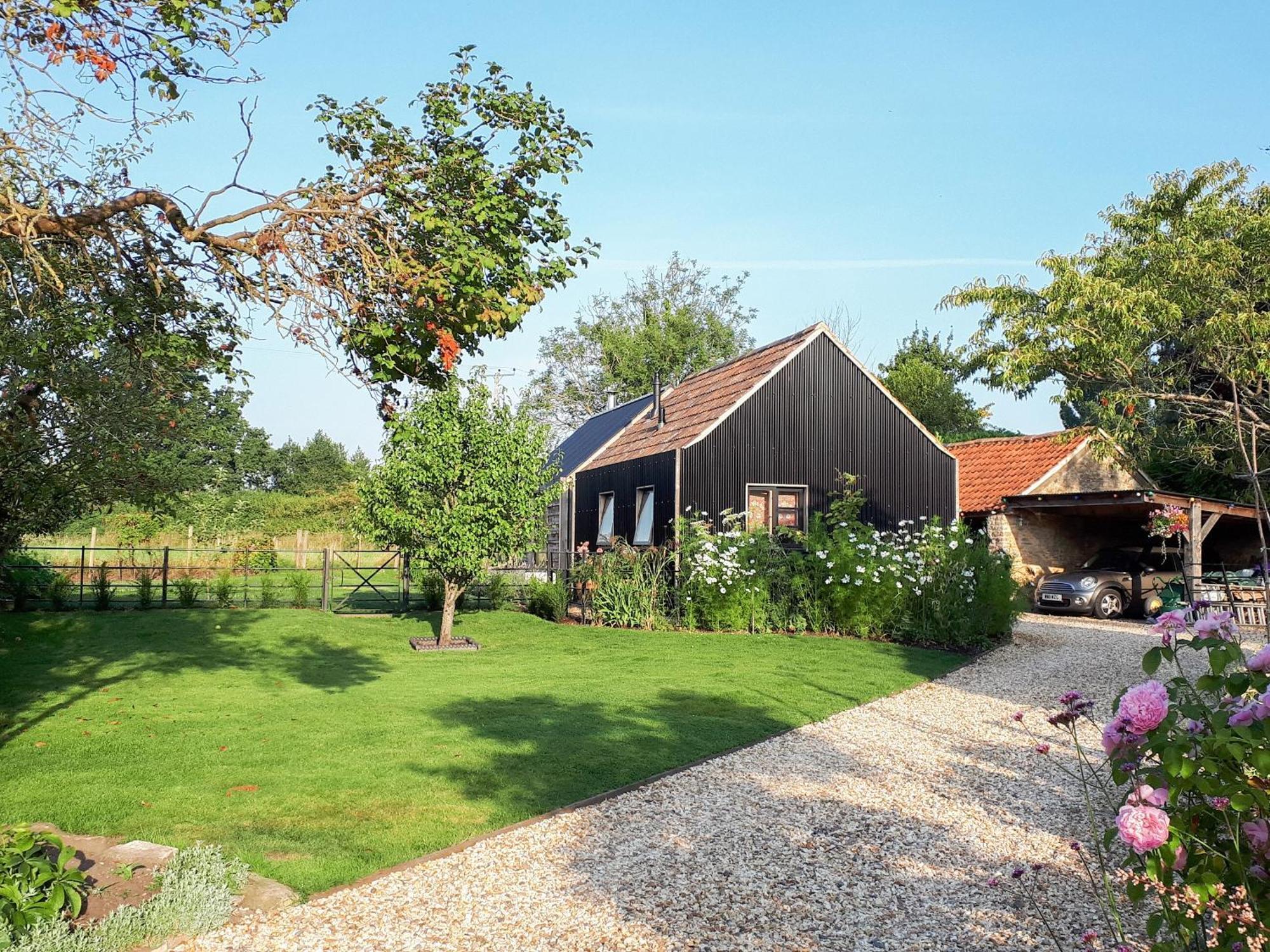 Wrens Nest Villa Chippenham  Kültér fotó
