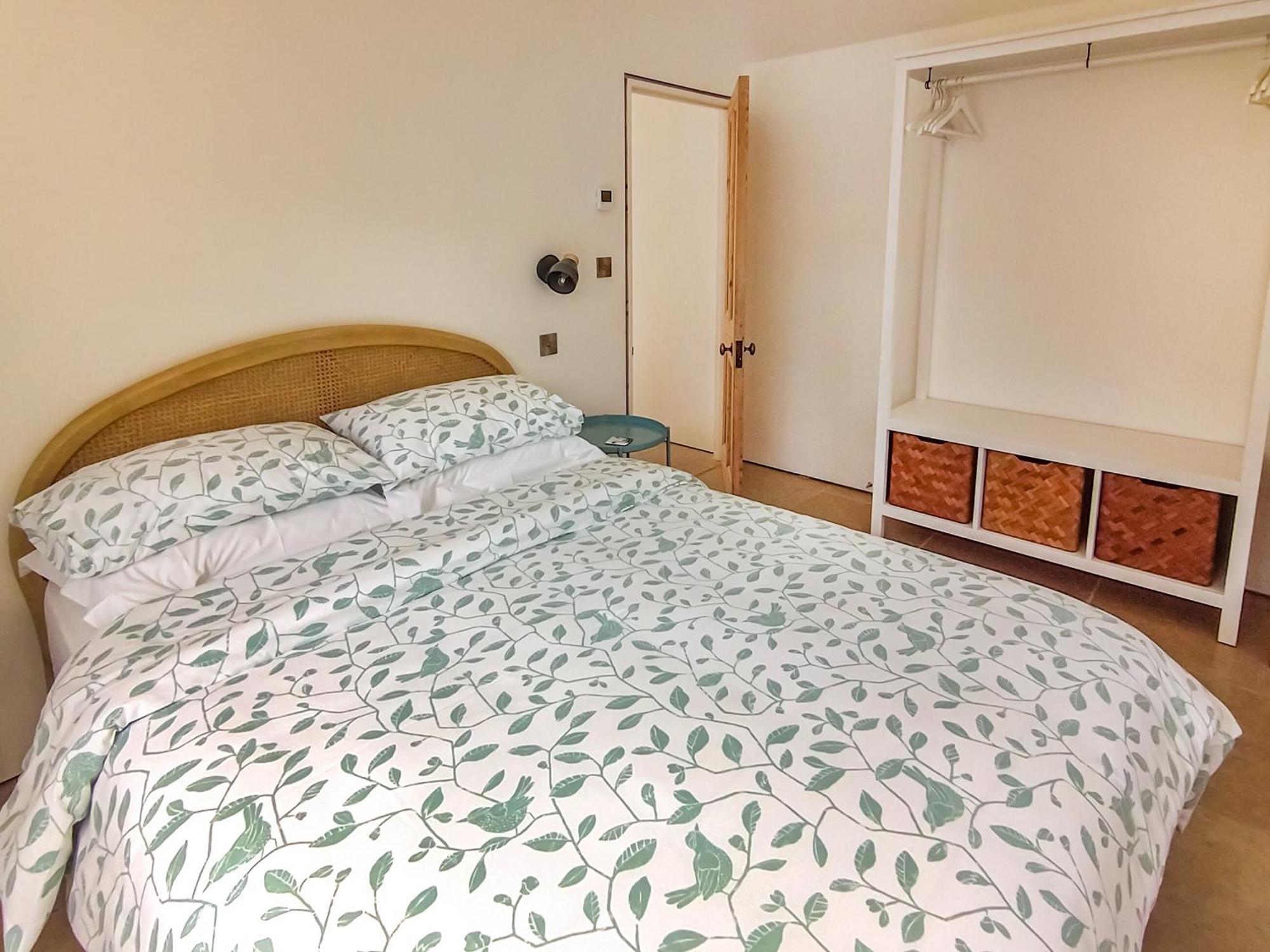 Wrens Nest Villa Chippenham  Kültér fotó
